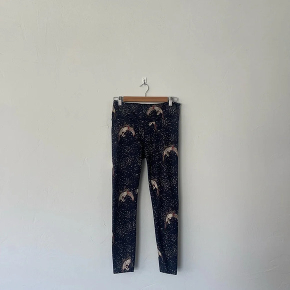 Free People Tide Is High Swan Athletic Leggings - Picture 3 of 8